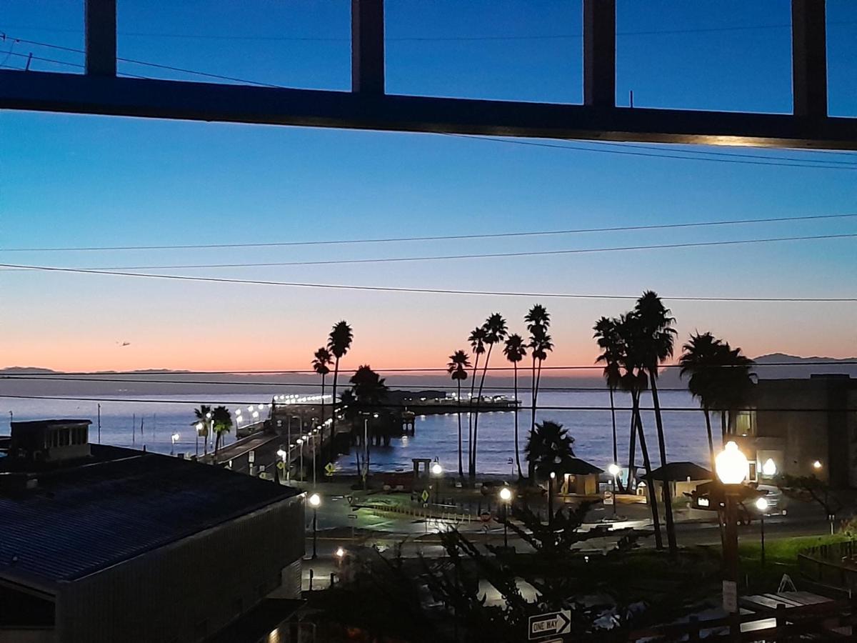 Howard Johnson By Wyndham Santa Cruz Beach Boardwalk Esterno foto